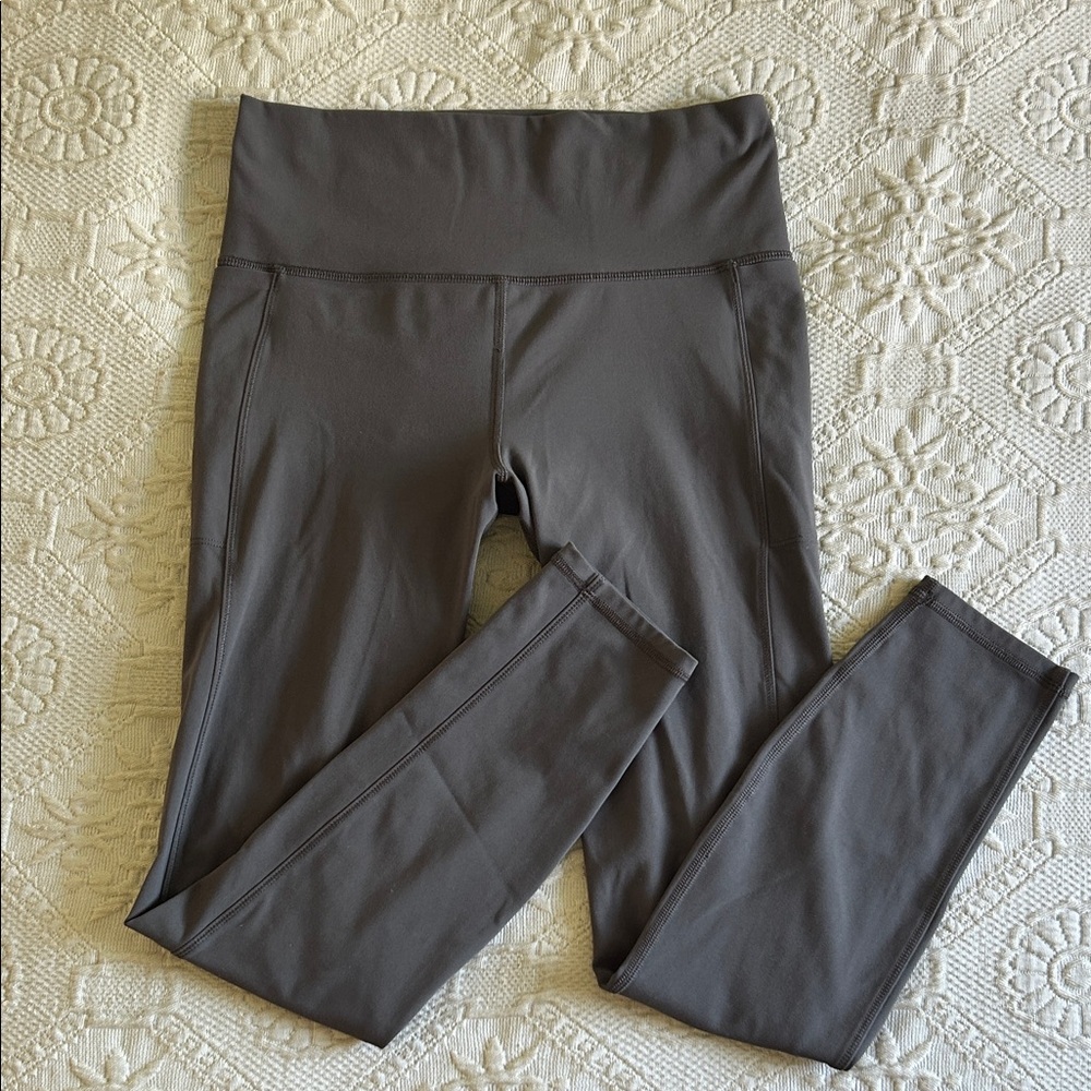 Vuori Army Green Leggings - Small